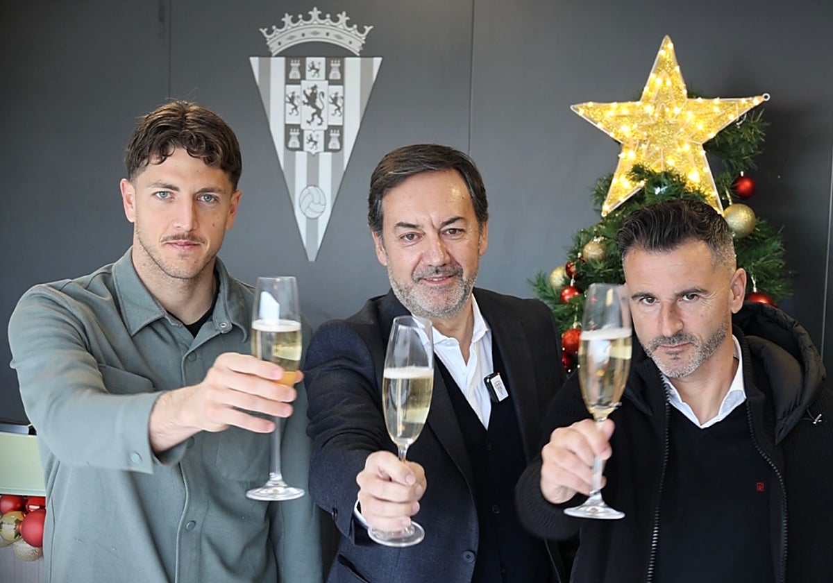 Carlos Marín, Antonio Fernández Monterrubio e Iván Ania brindan por un próspero 2025