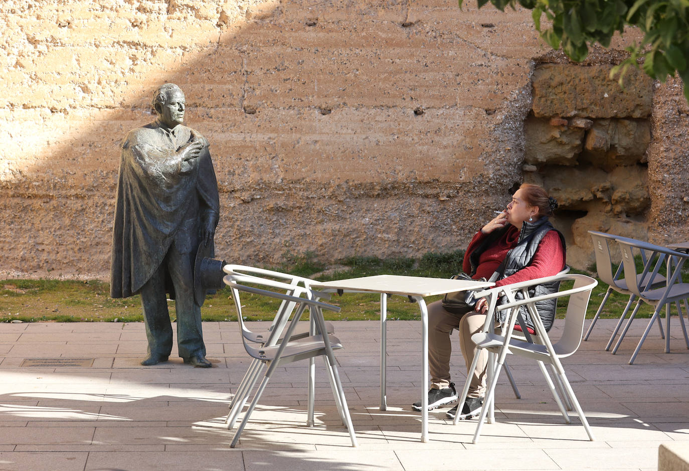 Los barrios de San Basilio y la Catedral, los que más población pierden de Córdoba, en imágenes