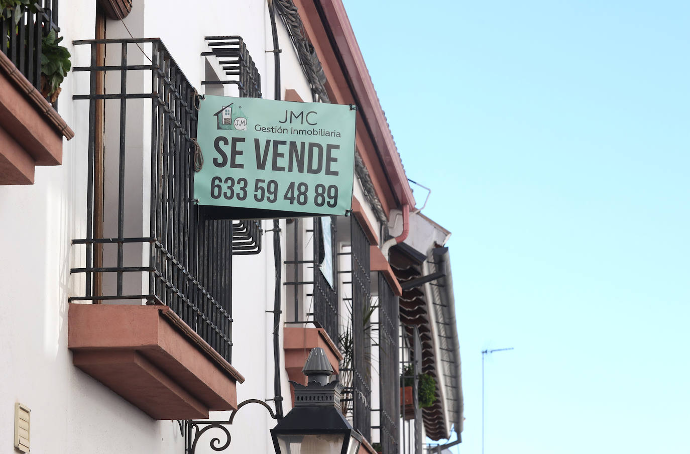 Los barrios de San Basilio y la Catedral, los que más población pierden de Córdoba, en imágenes