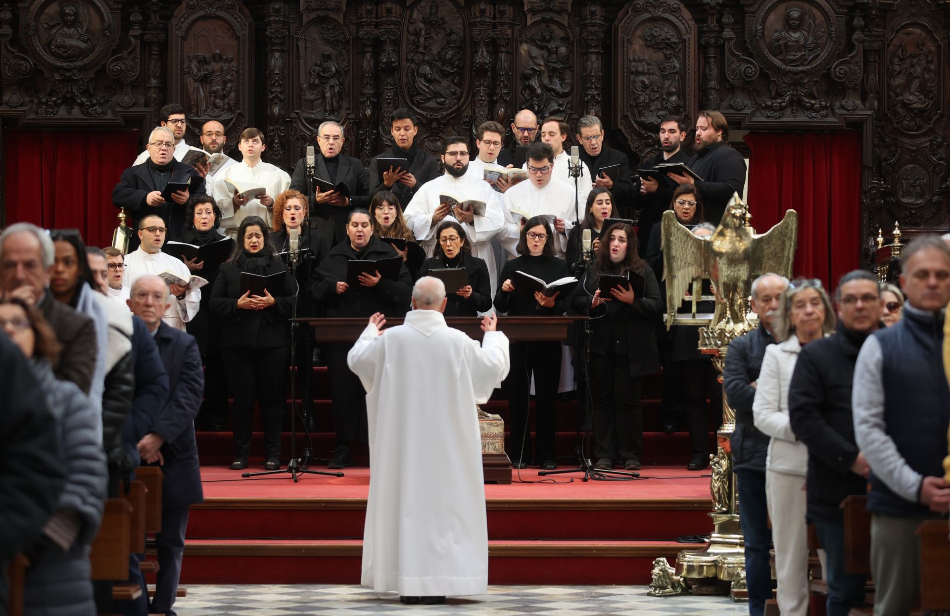 La solemne misa de Navidad en la Catedral de Córdoba, en imagenes