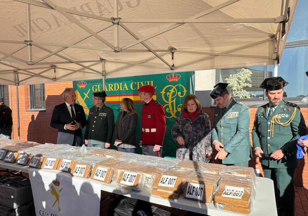 Material incautado a la organización criminal dedicada a la importación y tráfico de drogas