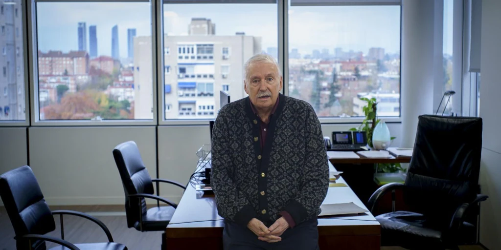 Joaquín Leguina : «Madrid no necesita nada para ganar. Eso de resistir para ganar me recuerda a Pedro Sánchez»