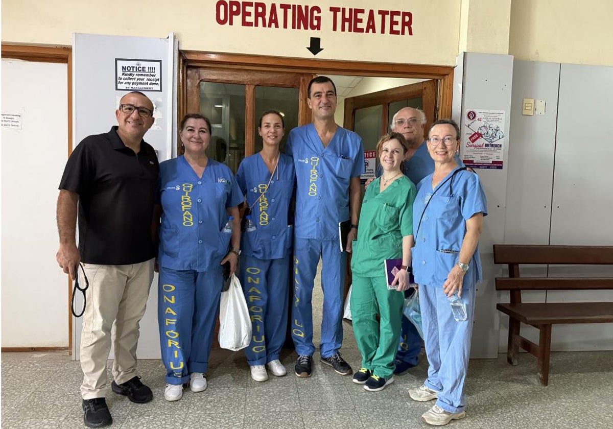 Profesionales del hospital de Albacete regresan a Liberia para una nueva misión urológica