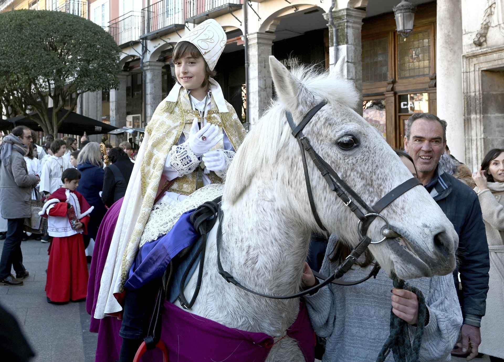 El Obispillo pide una ciudad de Burgos en la que «todos los niños sean iguales»