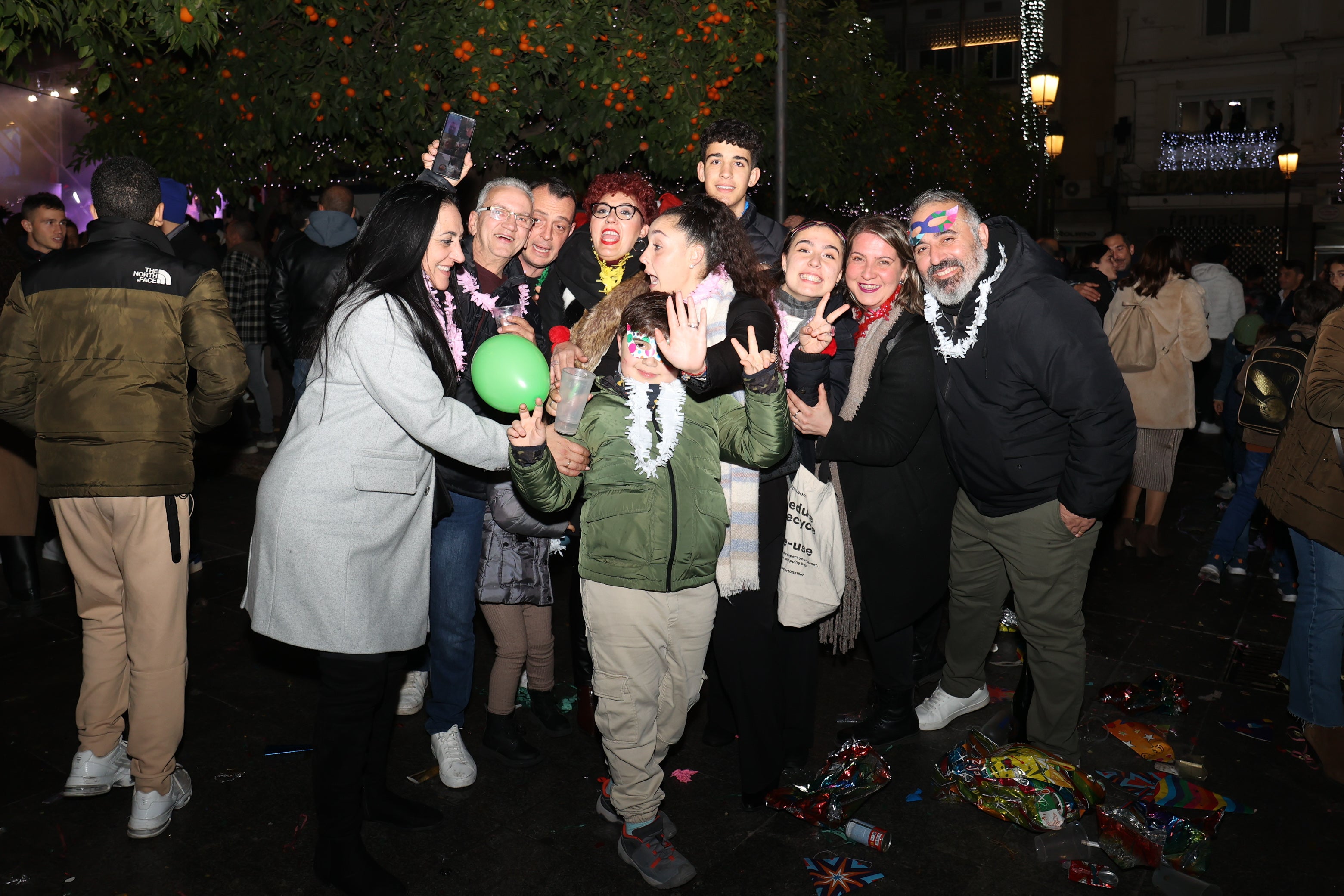 El gran ambiente de Las Tendillas en Nochevieja, en imágenes