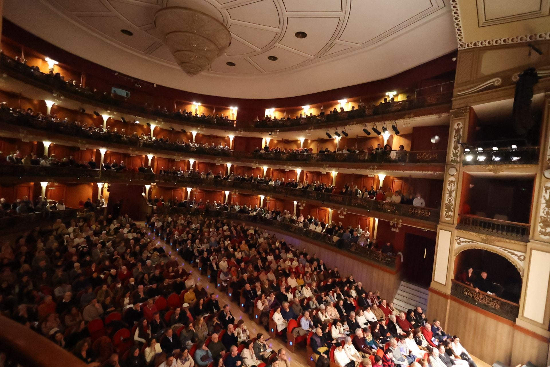 El clásico concierto de Año Nuevo en el Gran Teatro de Córdoba, en imágenes