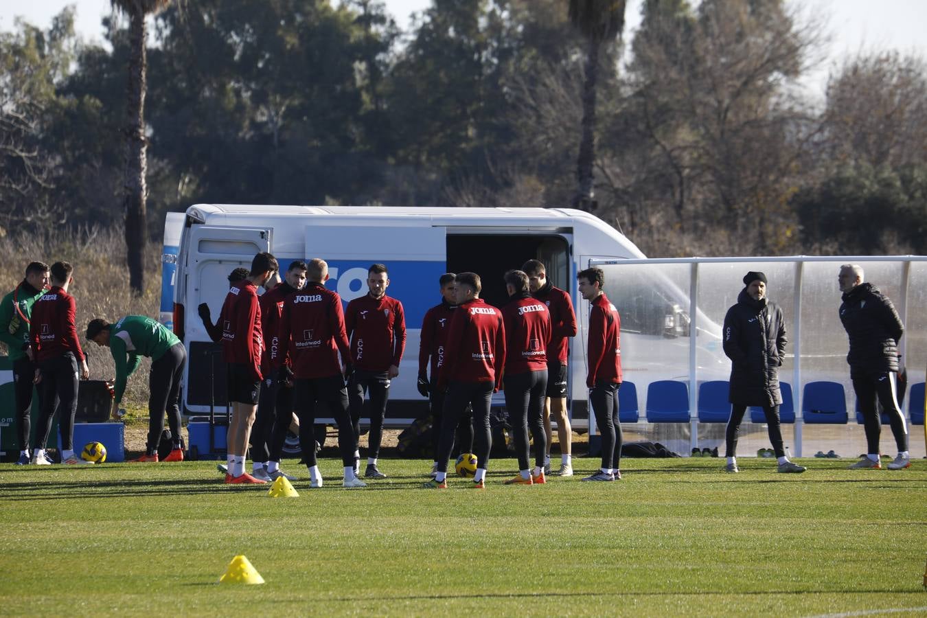 El primer entrenamiento de 2025 del Córdoba CF, en imágenes