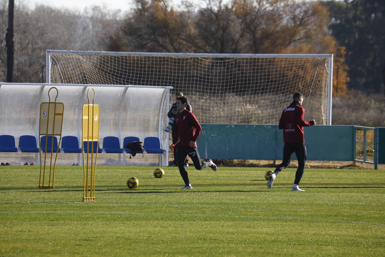 El primer entrenamiento de 2025 del Córdoba CF, en imágenes