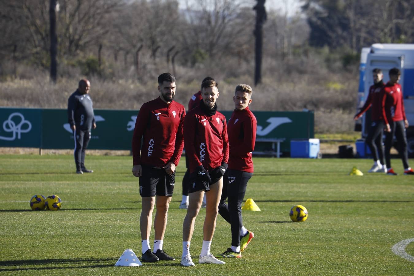 El primer entrenamiento de 2025 del Córdoba CF, en imágenes