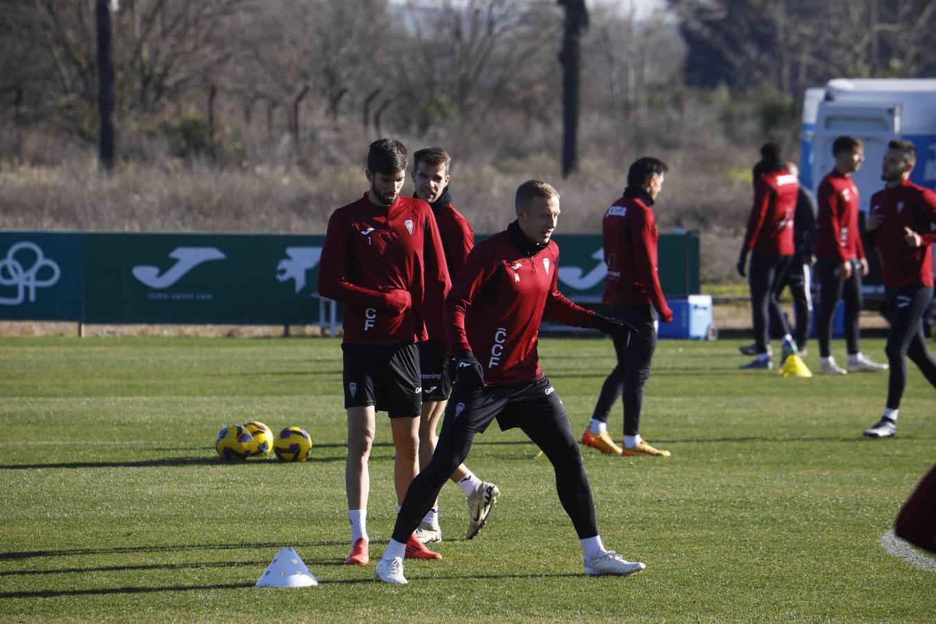 El primer entrenamiento de 2025 del Córdoba CF, en imágenes