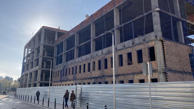 Obras del edificio de consultas externas del Materno-Infantil del hospital Reina Sofía