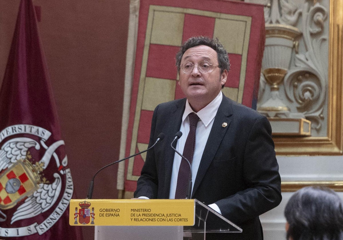 Álvaro García Ortiz, durante la entrega de un premio