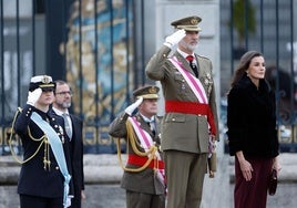 El Rey recuerda ante Pedro Sánchez que en la zona cero de la dana «queda mucho por hacer»