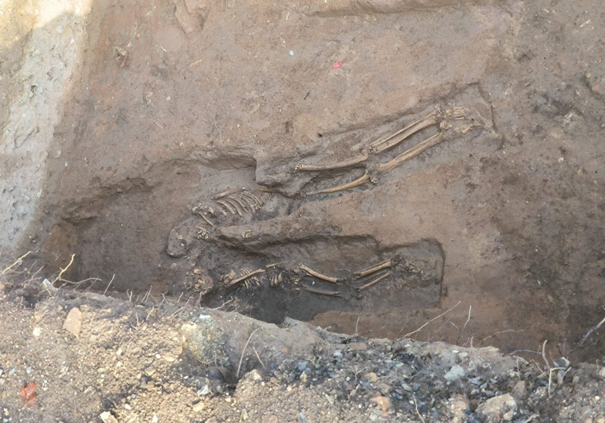 Dos de los cuerpos encontrados en las obras