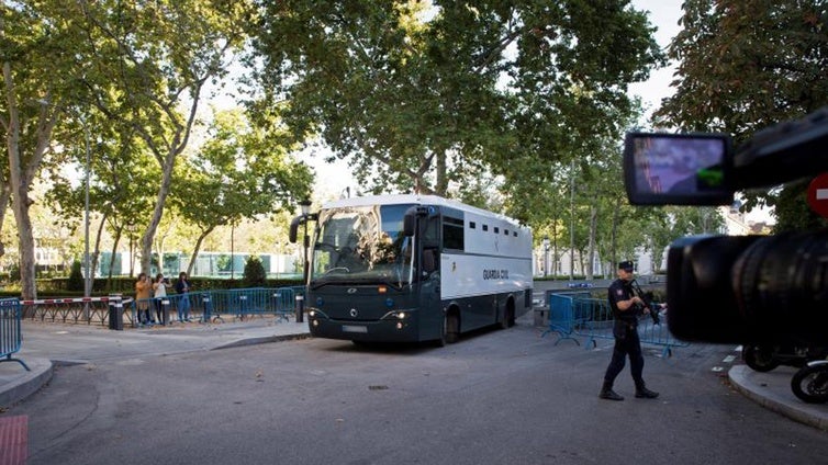 Archivada la querella contra once guardias civiles por torturas a un CDR detenido en la operación Judas