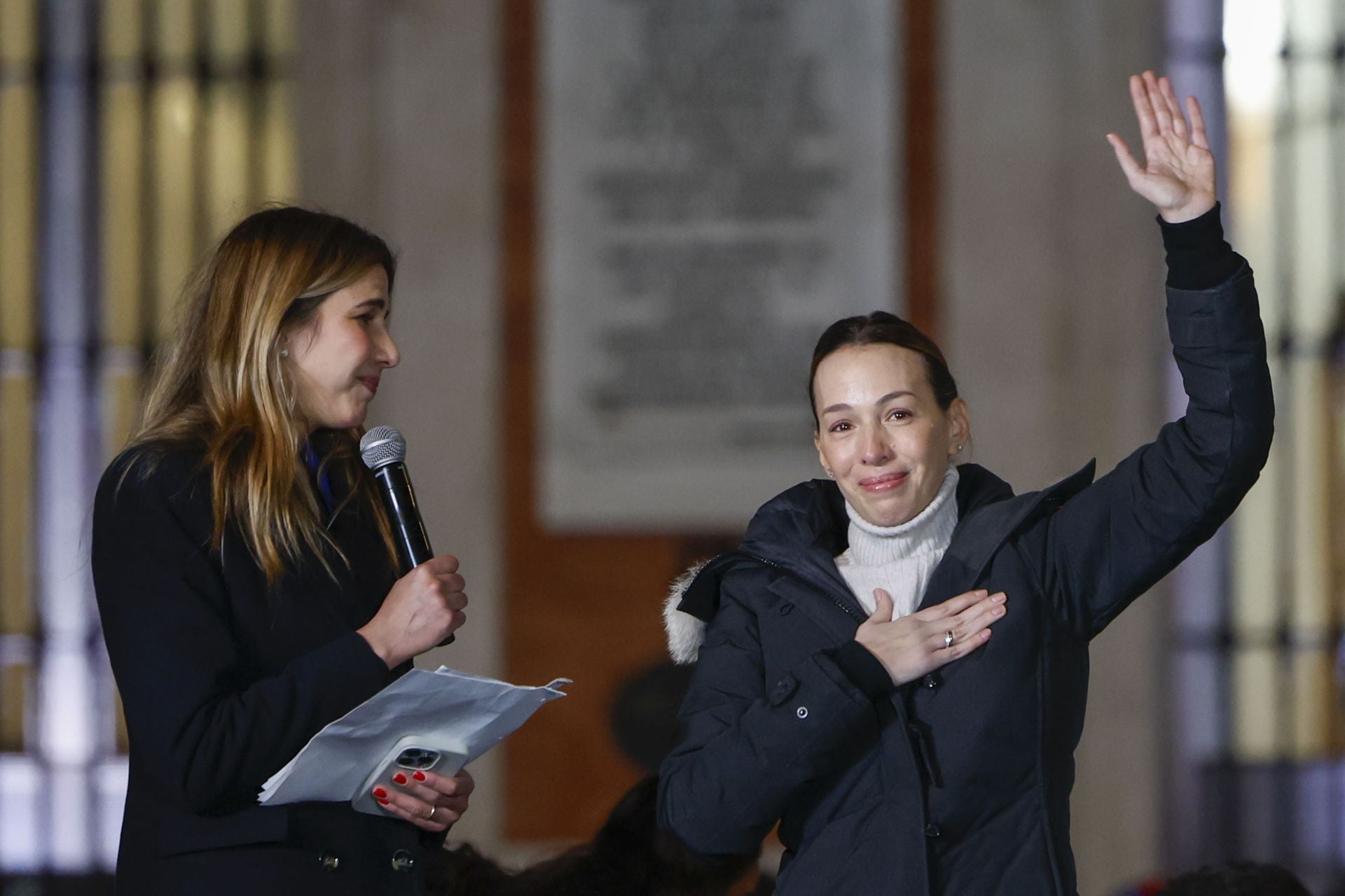 La hija del líder opositor venezolano interviene en la marcha de Madrid en apoyo a su padre.