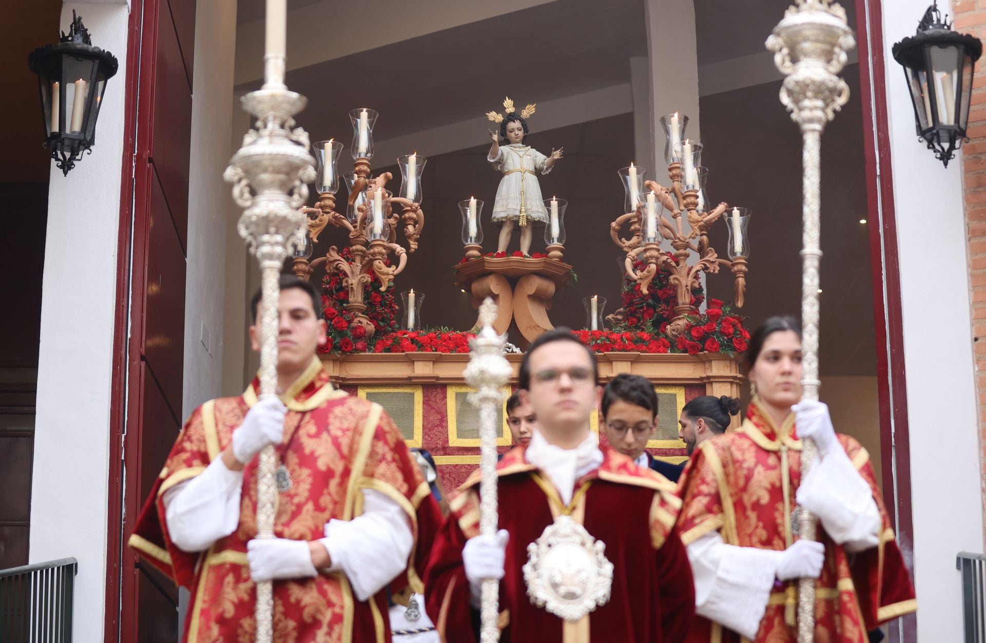 La procesión del Dulce Nombre de Jesús en Córdoba, en imágenes