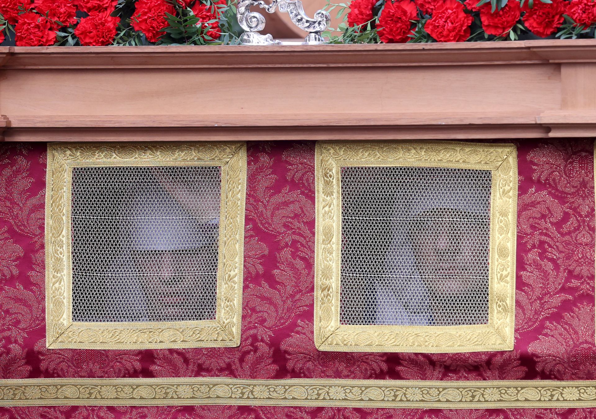 La procesión del Dulce Nombre de Jesús en Córdoba, en imágenes