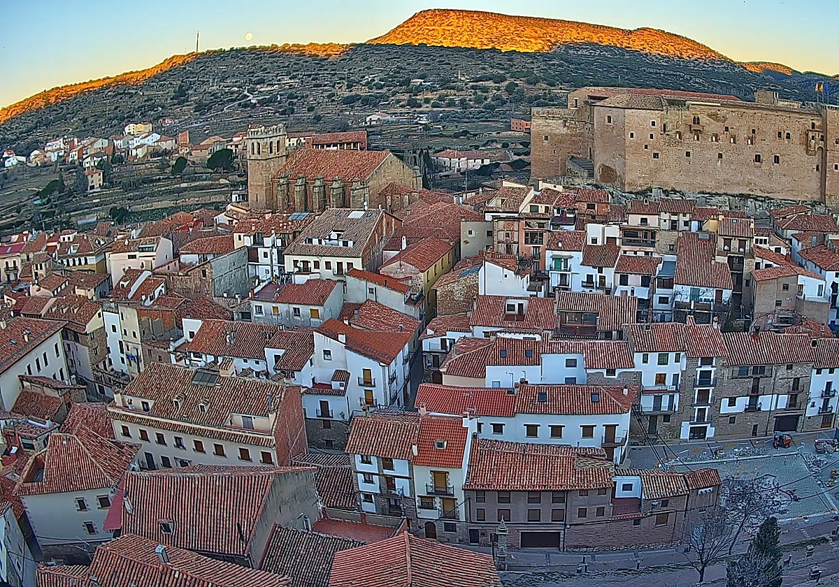 Imagen del amanecer congelado en la red de estaciones de la Ibérica turolense
