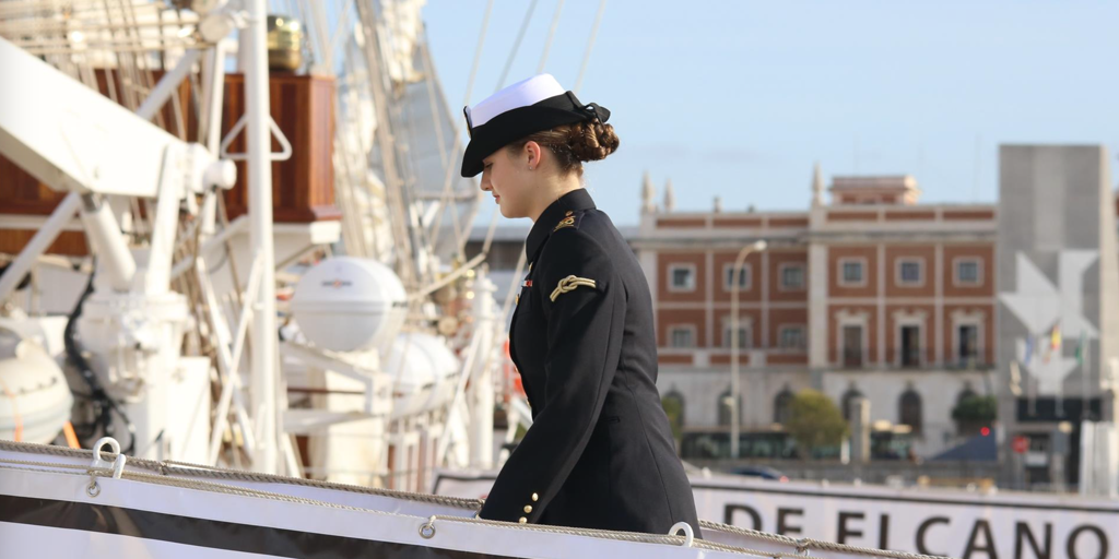 La princesa Leonor recala en Tenerife con el buque escuela Juan Sebastián de Elcano