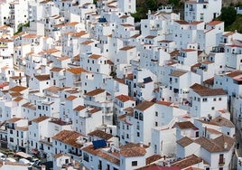 El pueblo blanco que la ONU encontró en la sierra de Málaga