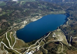 Galicia pone la primera piedra para reactivar su industria minera: salen a concurso 24 permisos caducados