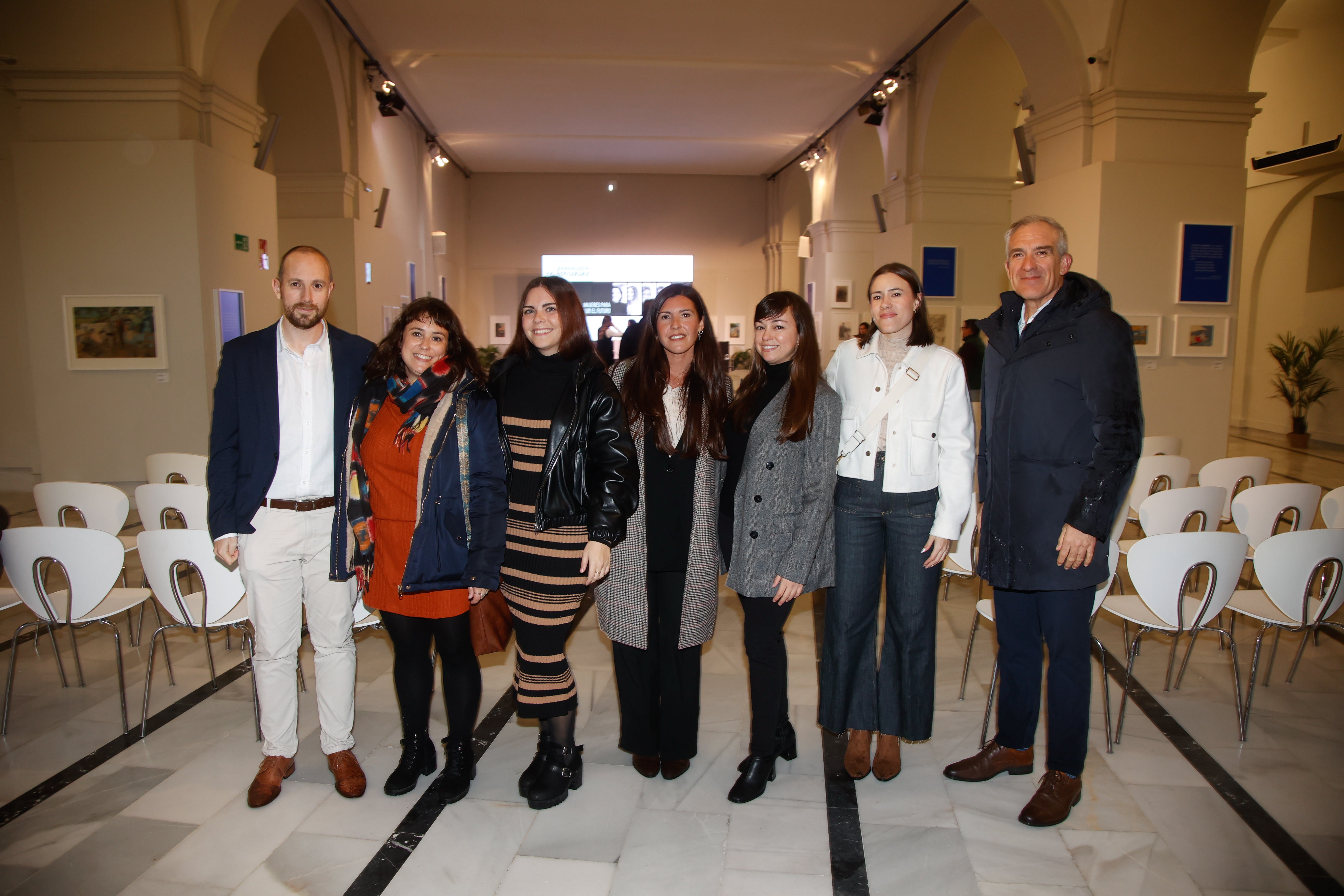 Antonio Alvarez, Adela Aguilar, Sara Rojas, Marta del Castilllo, Amparo Palomo, Gracia Sanchez y Fran Santolalla
