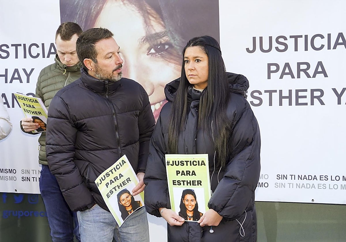 Los familiares de Esther López, ante los juzgado el pasado viernes