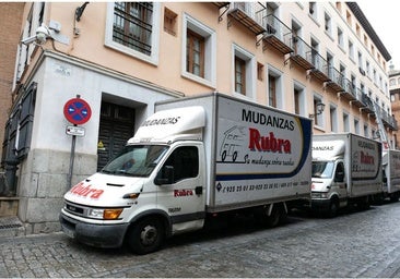 El PSOE, perplejo por el anuncio de paralizar las obras de la Delegación, pide la dimisión del concejal de Movilidad