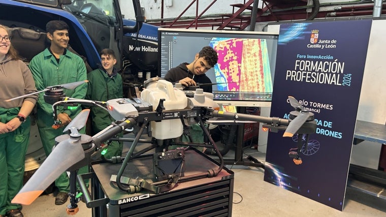 El CIFP Río Tormes presentó su proyecto con drones