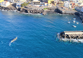 Rescatados 63 migrantes de un cayuco localizado junto a La Restinga (El Hierro)