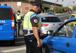 Detenido un conductor novel de 19 años de Fuerteventura por conducir a 127 km/h en un vía de 50