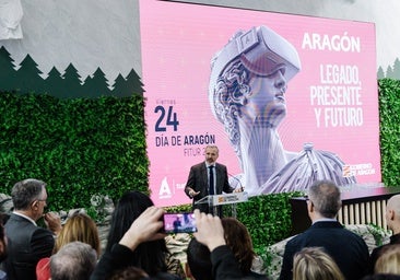 Azcón arenga a los turistas de Fitur: «Las bondades de Aragón tienes que verlas con tus propios ojos»