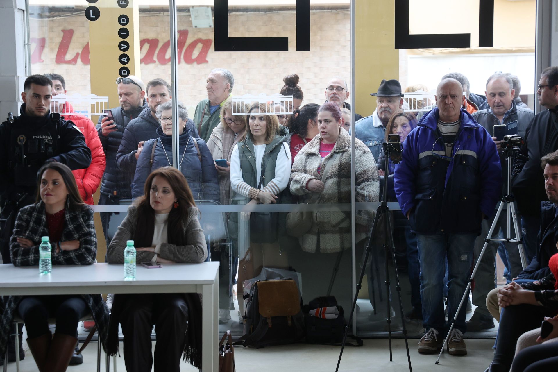 En imágenes, la moción de censura en Peñarroya-Pueblonuevo