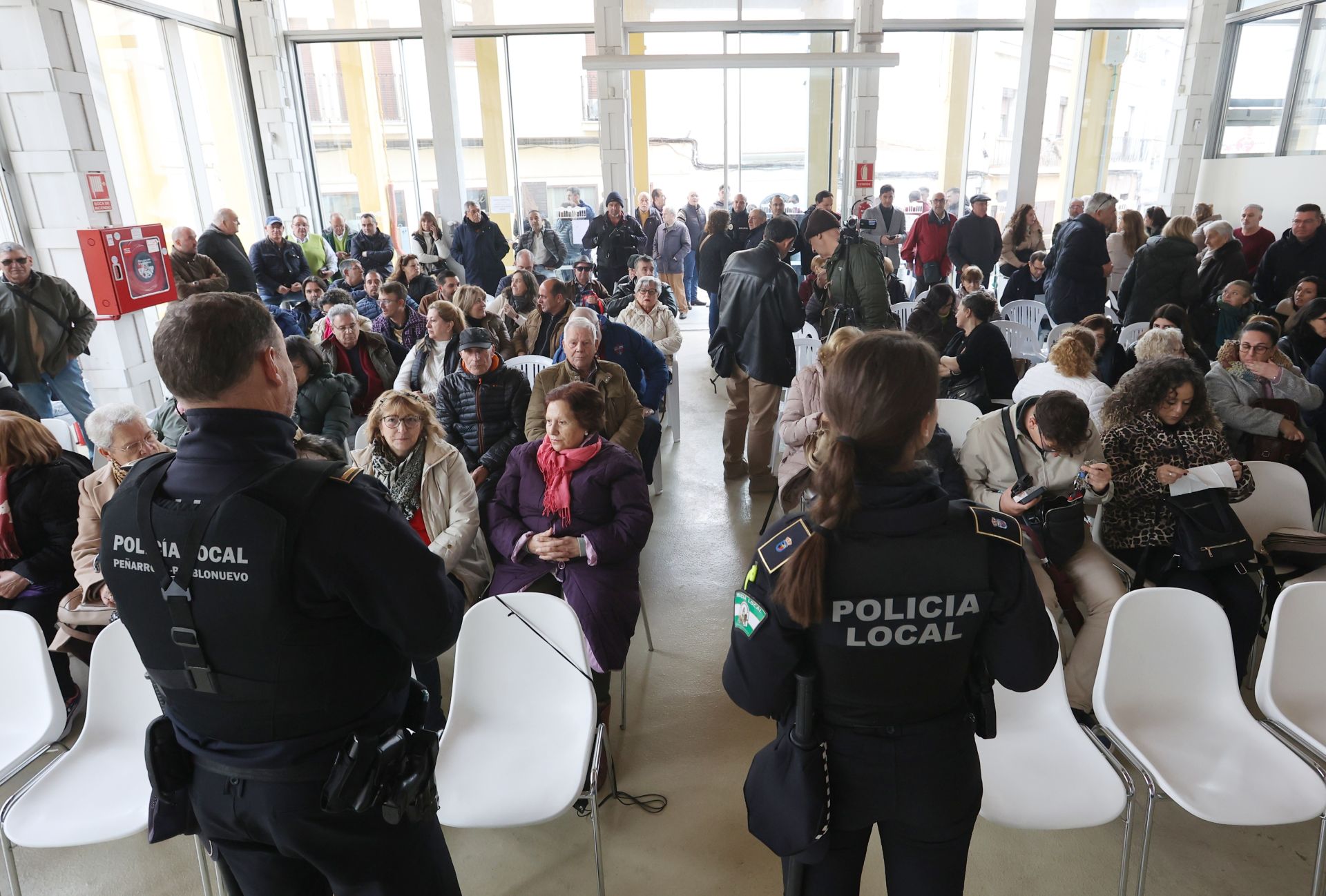 En imágenes, la moción de censura en Peñarroya-Pueblonuevo