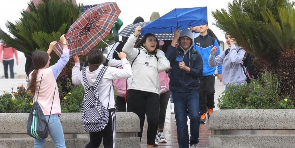 Alerta amarilla en la Subbética con vientos de hasta 70 km/h y municipios donde más va a llover en Córdoba