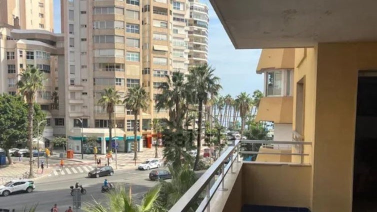 Este es el piso de Málaga con vistas a la catedral que se vende por menos de un millón de euros