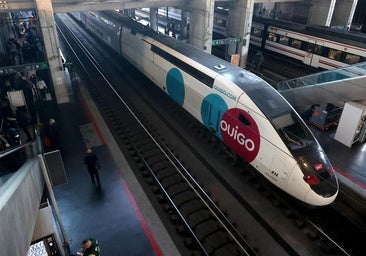 Un tren de Ouigo en la estación de Córdoba.