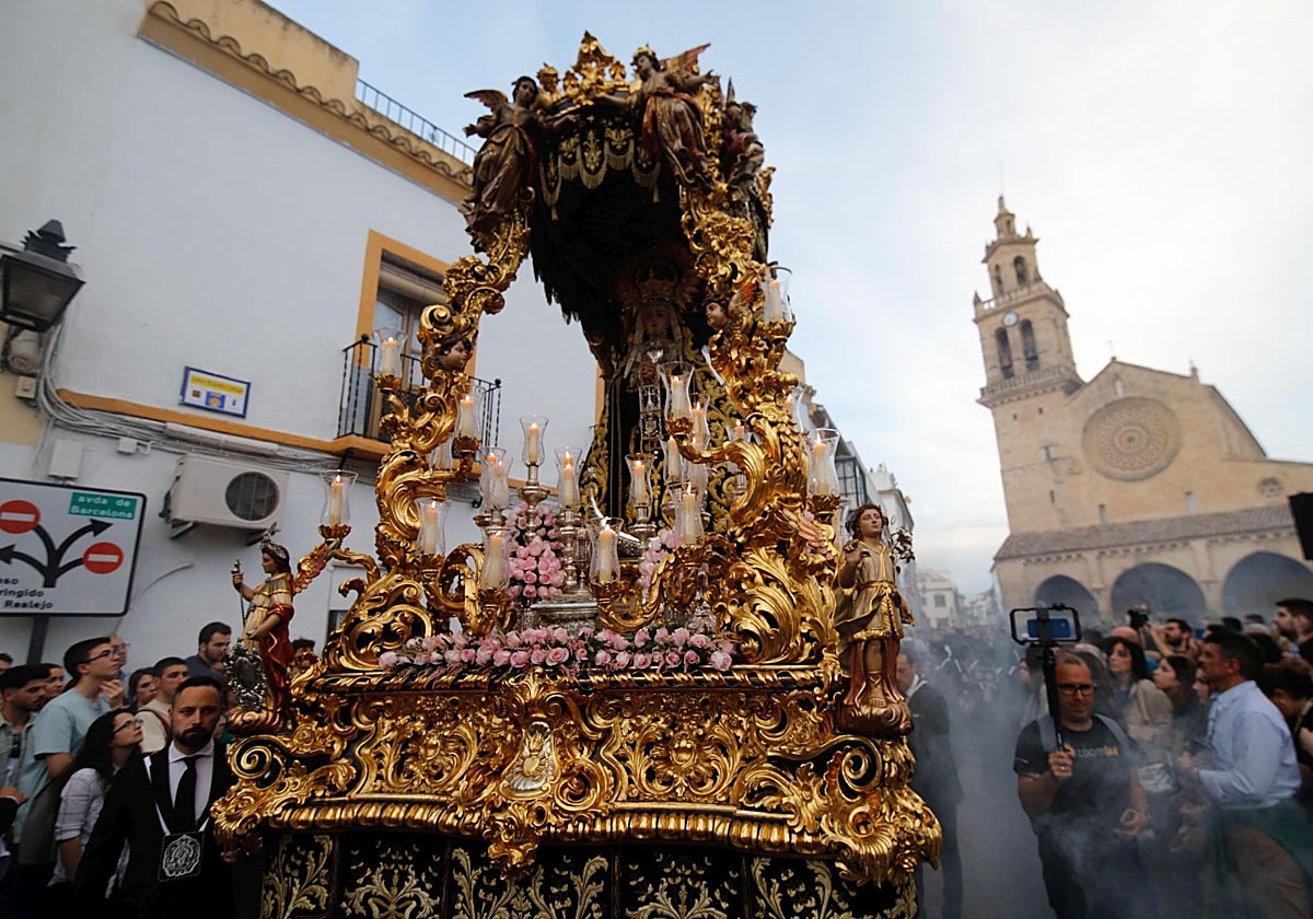 Paso de la Virgen de las Tristezas, el Lunes Santo de 2023