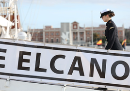 La Policía Nacional interceptó tres  drones no autorizados durante la visita del   Juan Sebastián de Elcano en Las Palmas