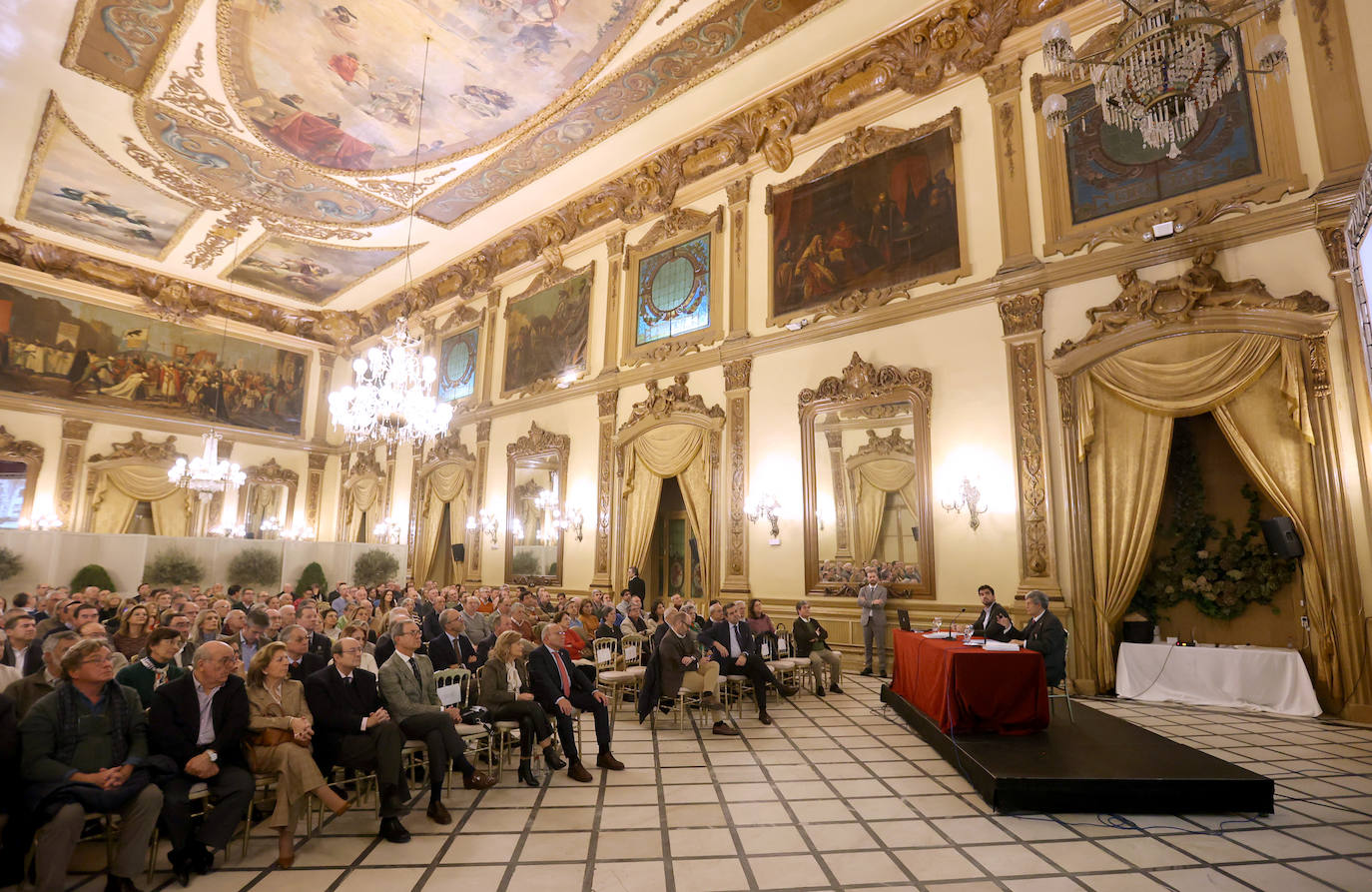 La presentación del Plan Director del Círculo de la Amistad en Córdoba, en imágenes