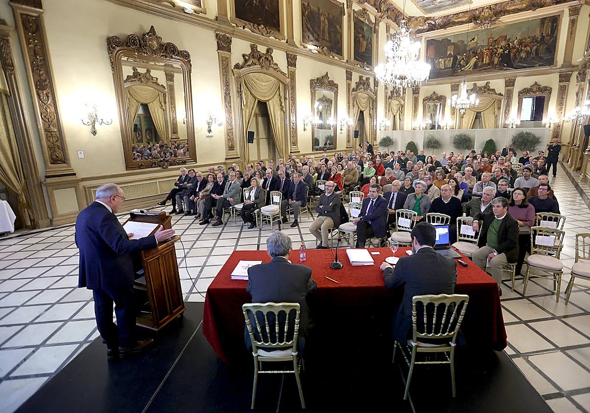 La presentación del Plan Director del Círculo de la Amistad en Córdoba, en imágenes