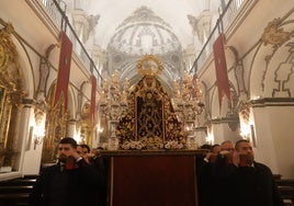 La Candelaria, el rosario en la intimidad de la noche en Córdoba