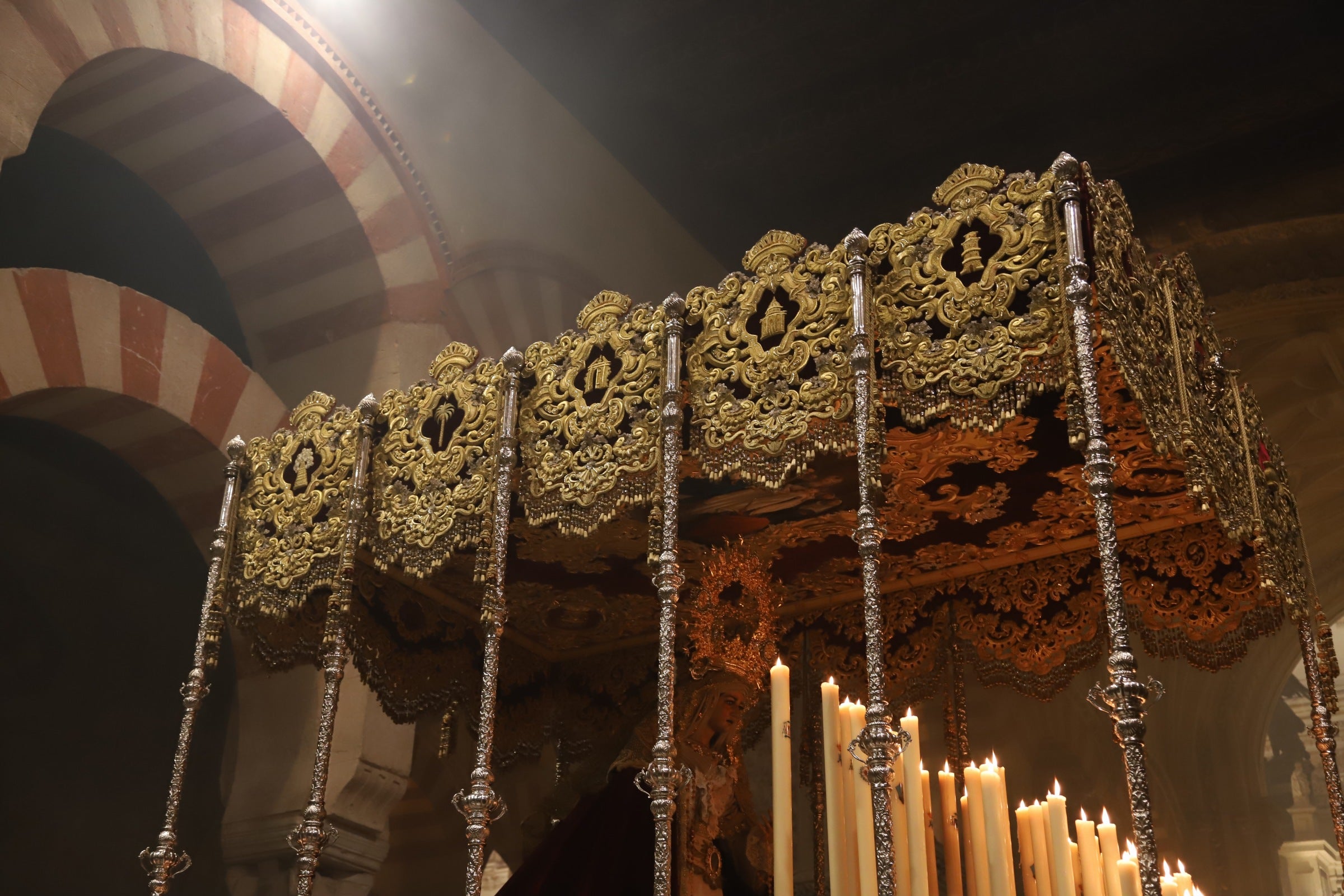 La procesión de la Virgen de la Candelaria de Córdoba, en imágenes