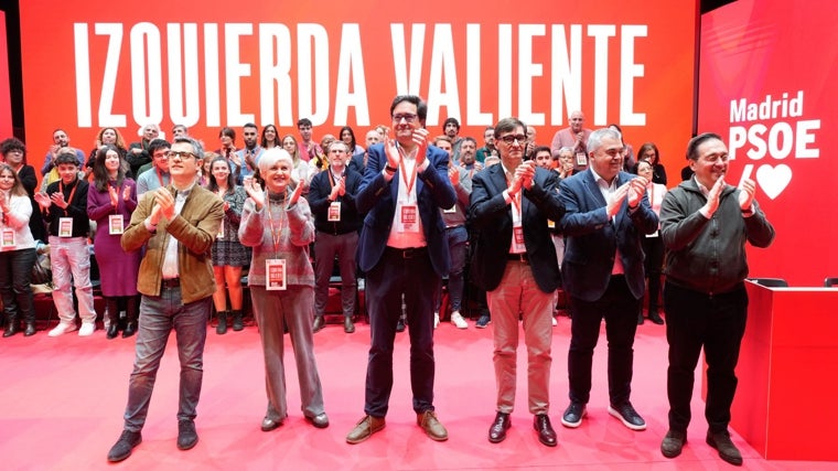 De izquierda a derecha: Bolaños, Sauquillo, López, Illa, Cerdánn y Albares, hoy, en la apertura del 15º Congreso del PSOE de Madrid