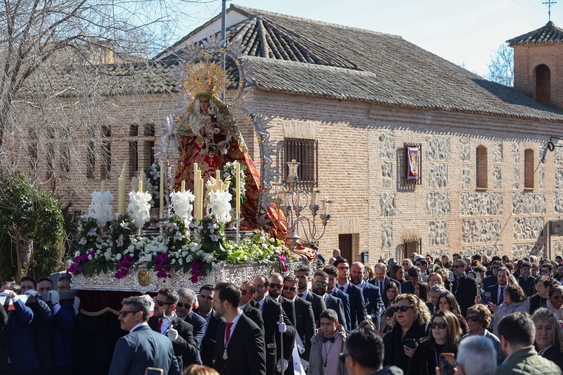 Los barrios de San Antón y Azucaica de Toledo celebran la Candelaria