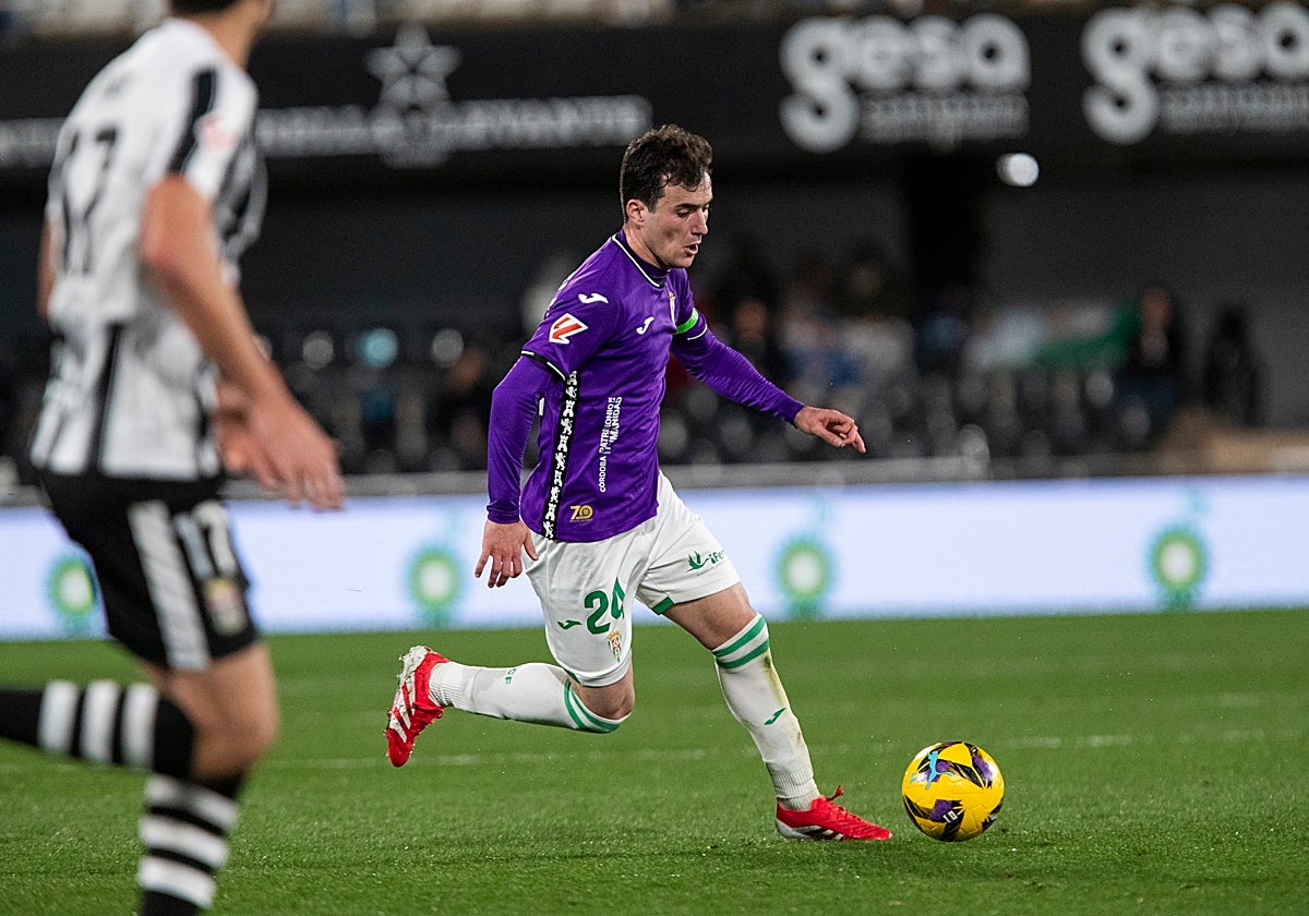 Jon Magunazelaia en Cartagonova en su debut como titular