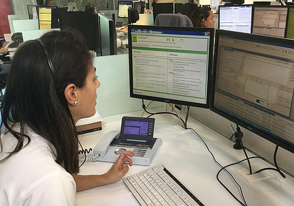 Operadora de emergenciasl del 112 de Andalucía