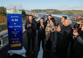 El Gobierno abre el penúltimo tramo de la A-54 entre Lugo y Santiago que conecta Palas de Rei con Melide