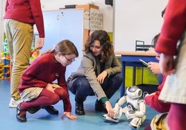 Un robot 'social' al servicio de niños con autismo o daño cerebral en Madrid